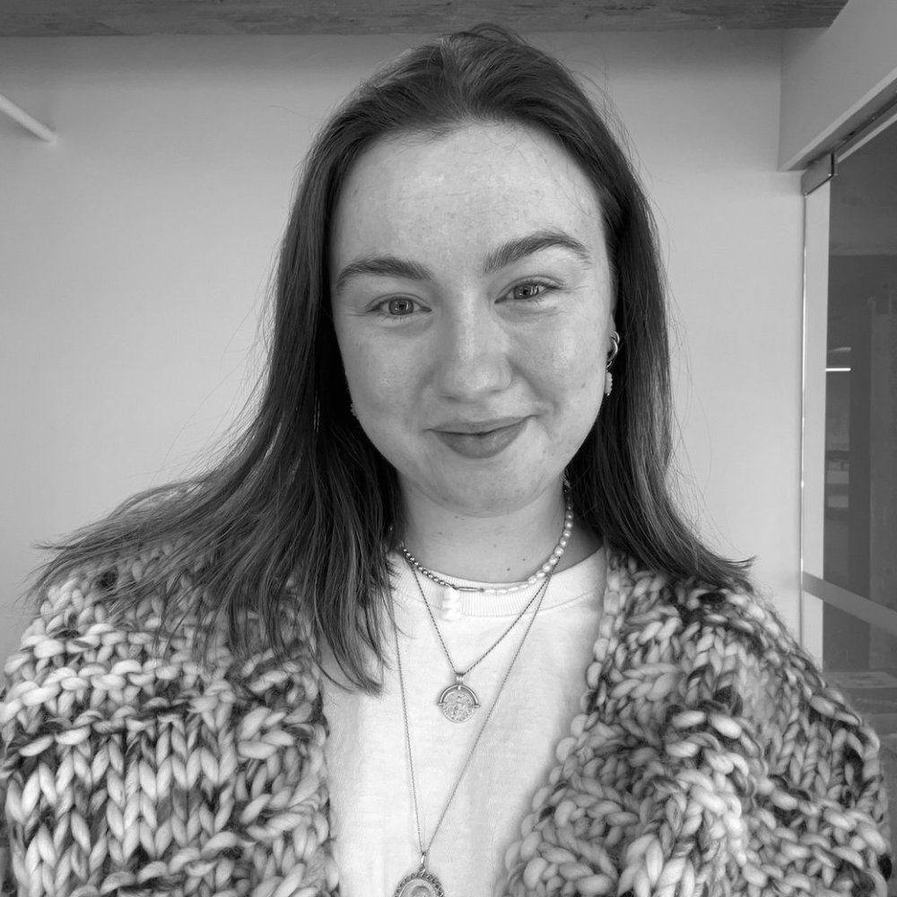 Meet your Posher, Holly 🤗